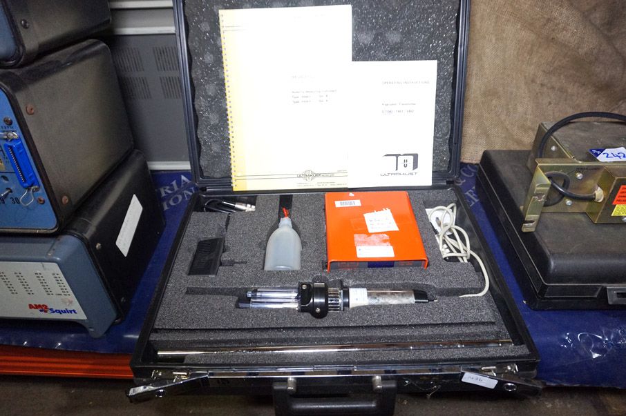 Ultrackust 4456-1 with Hydrofil transmitter in car...
