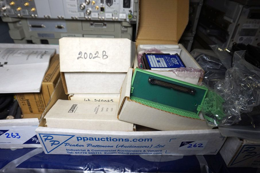 4x Dalec signal conditioners, 2x Phoenix contacts...