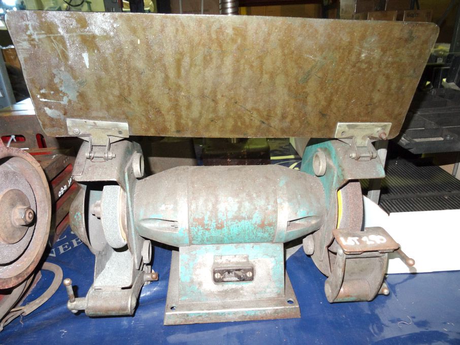 Wolf 6" double ended grinder - lot located at: Au...