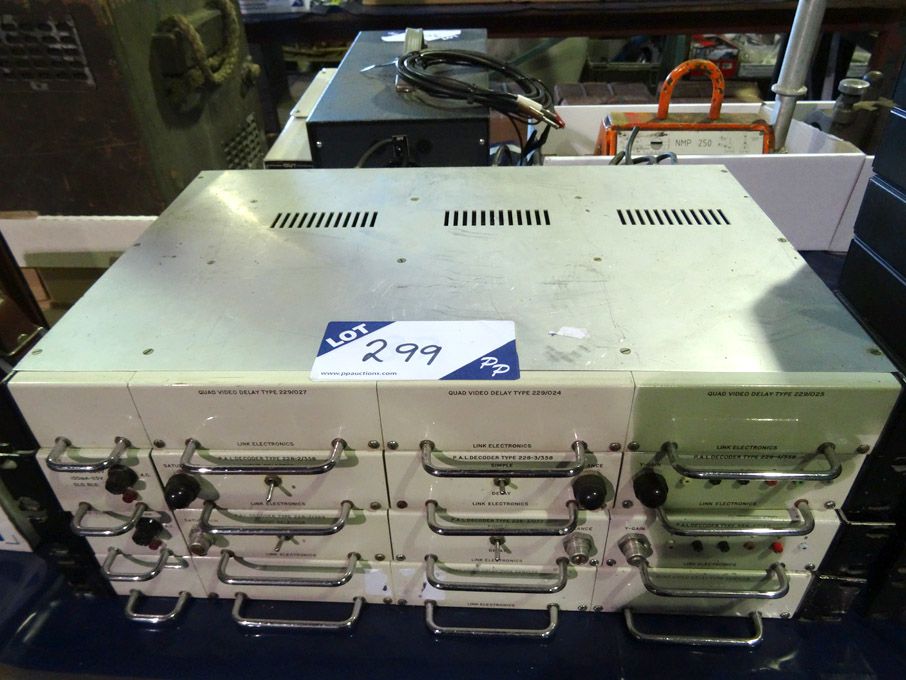 4x Link Electronics chassis with 5x Link Electroni...