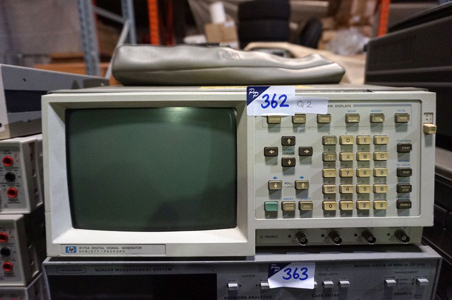 HP 8175A digital sig generator