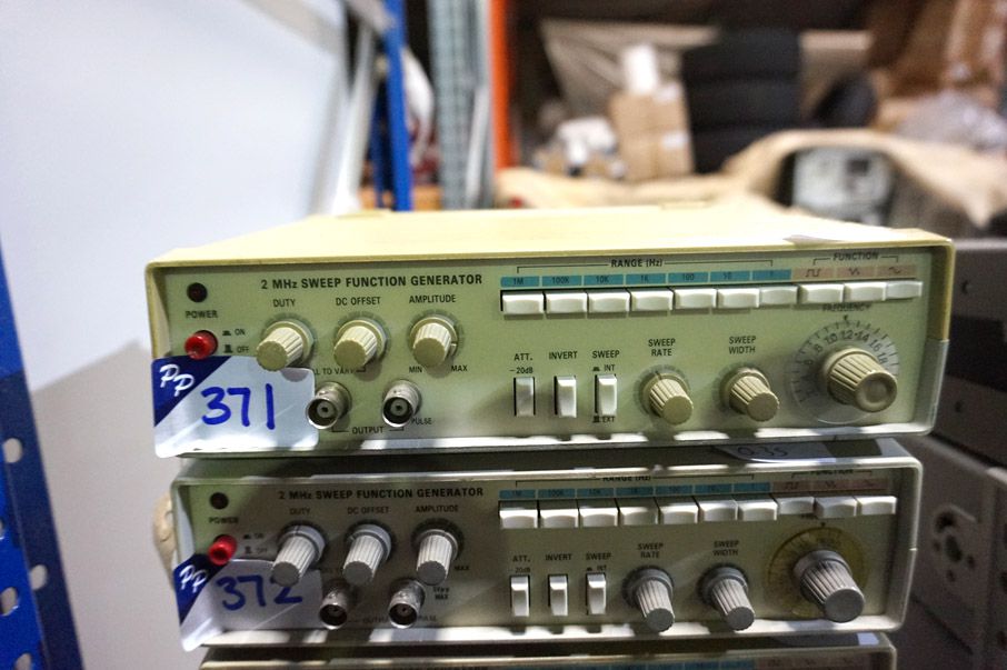 Escort EFG3210 2MHz sweep function generator