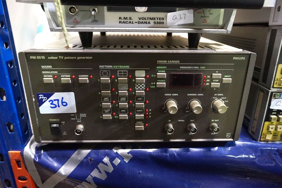 Philips PM5515 colour TV pattern gen video / RGB o...