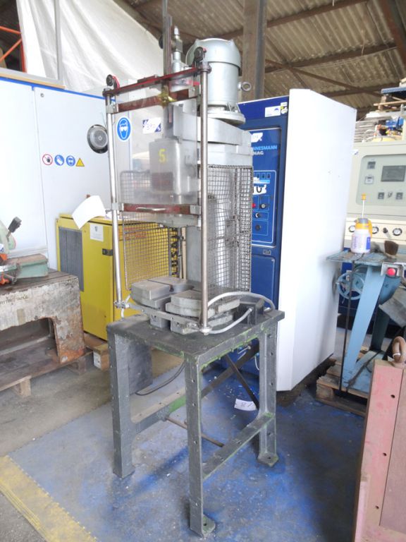 Hi-Ton 2B18 hydraulic press on bench, 460x250mm be...