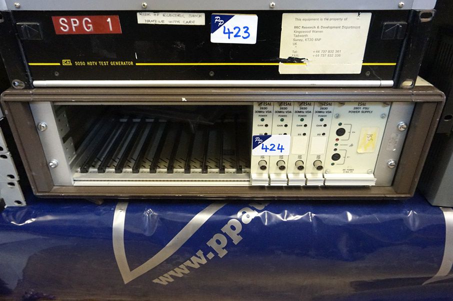 Pal component distribution chassis