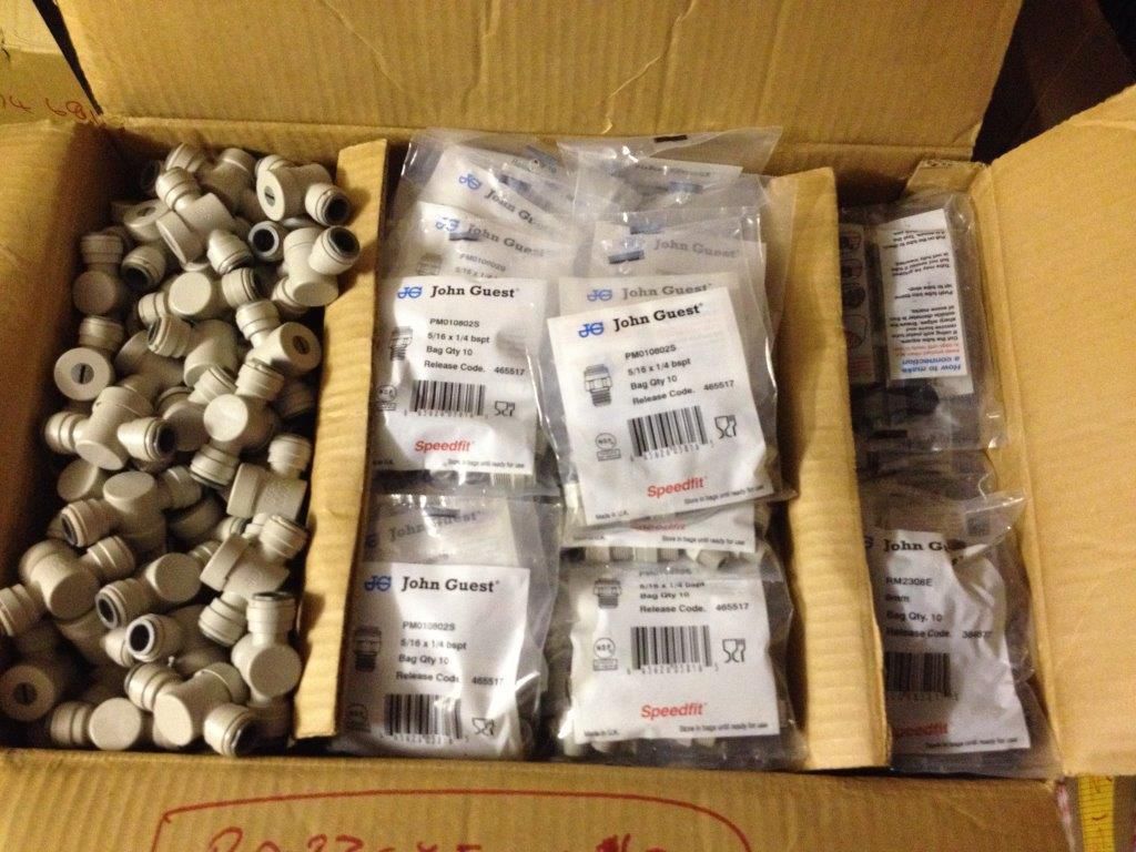 John Guest fittings inc: 100x 1/2ISV, 800x PM01080...