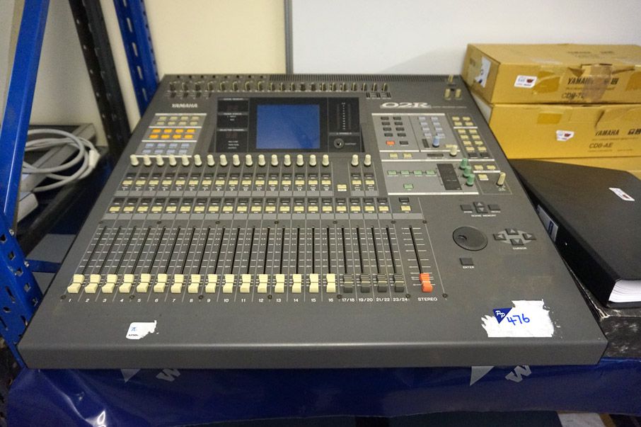 Yamaha O2R digital recording console with digital...