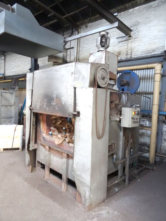 0.5ton gas batch furnace, Eurotherm 2204e temp con...