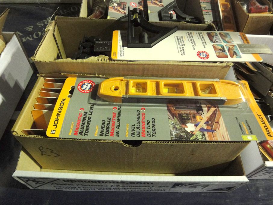 9x Johnson 230mm magnetic aluminium torpedo levels...