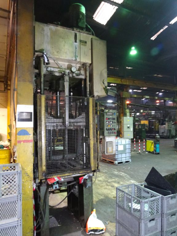 Idra / Robopress 20 ton hydraulic press, 28x34" ap...