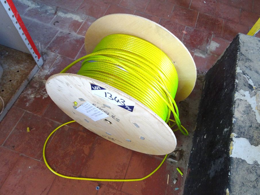 Copper core bonding cable with hi-viz coating