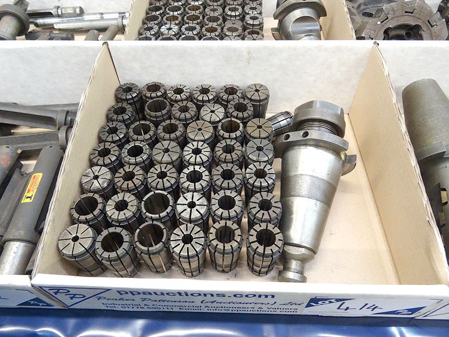 Devlieg 50 taper collet chuck with Qty collets