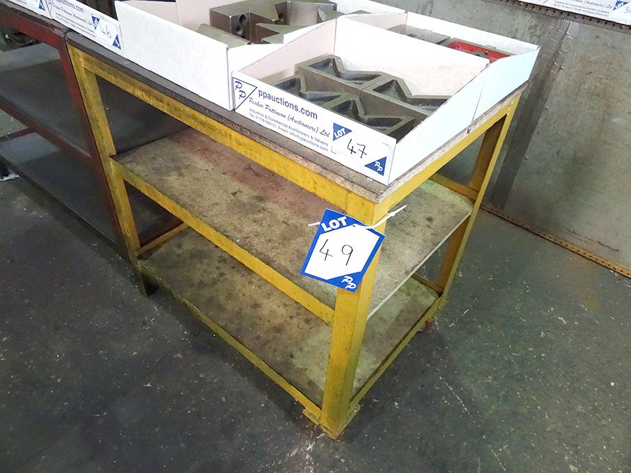 36x24" mobile work table