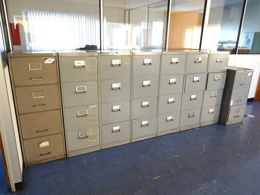 7x Leabank etc 4 drawer metal filing cabinets & 3...