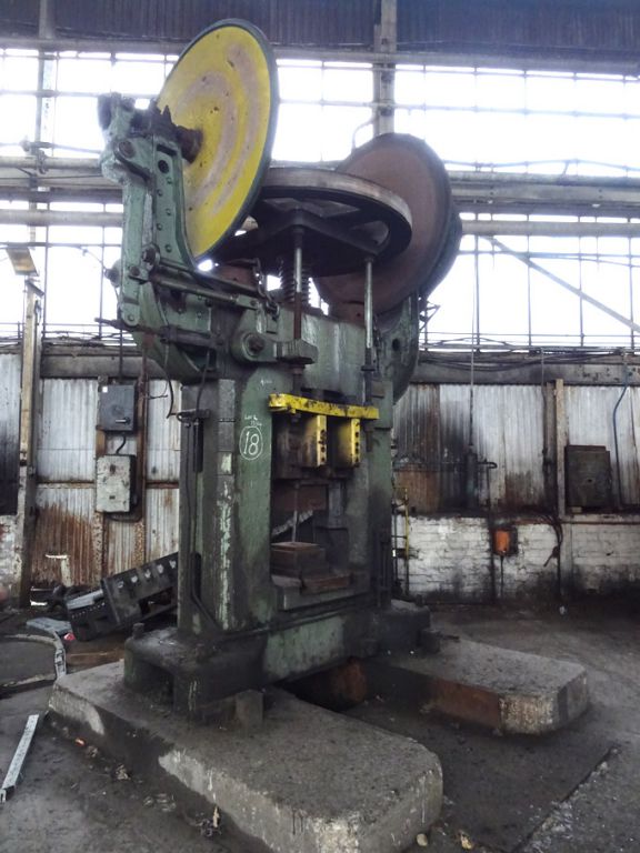 350 ton double column friction screw press, 30x20"...