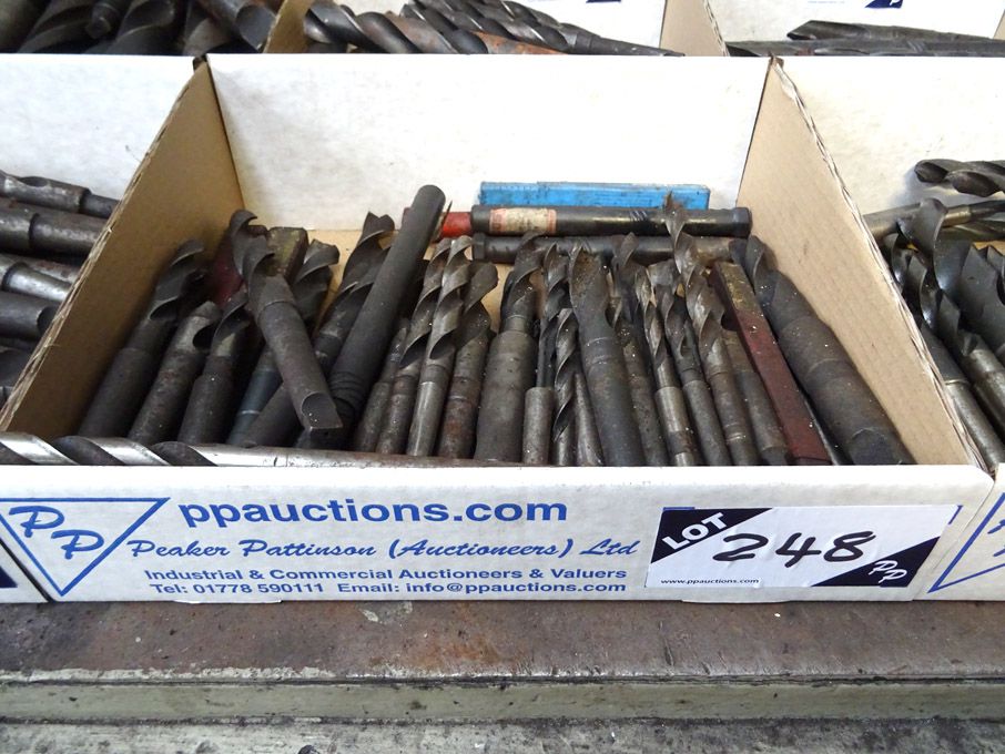 Qty HSS taper shank twist drills to 27/32" approx...