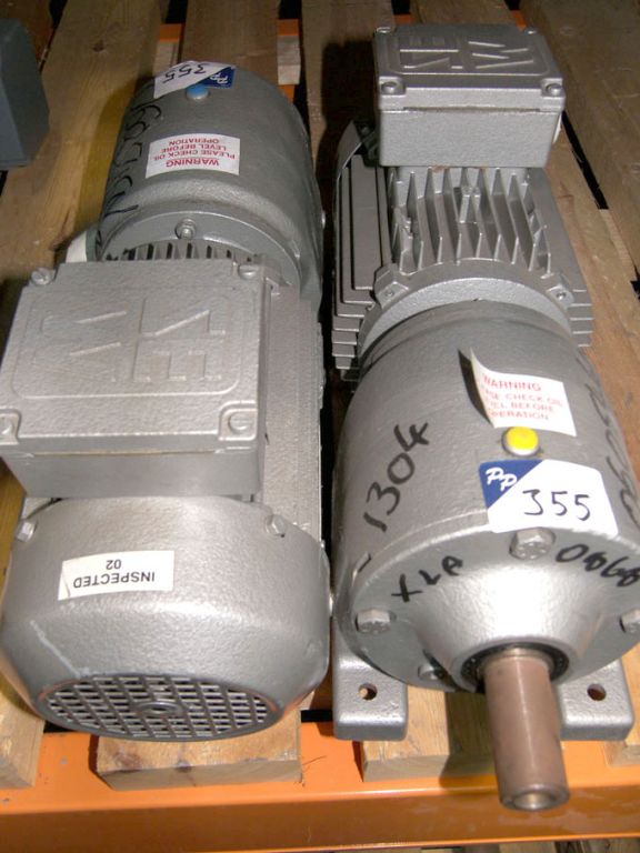 2x Eurodrive motors 0.75kW, 98rpm (unused)