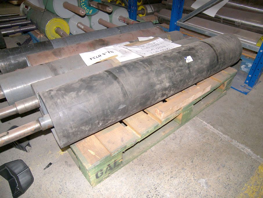 Rubber roller, 215mm dia, 1220mm long (unused)