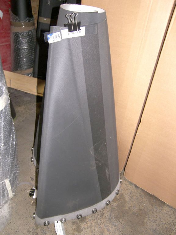 2x conveyor rubber belt 1090mm wide (unused)