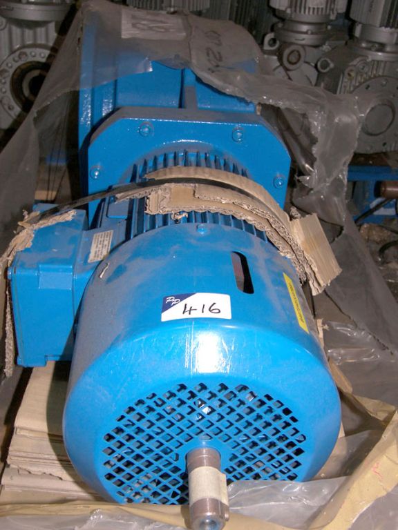 Flender Motox motor, 5.5kW, 39.5rpm (unused)