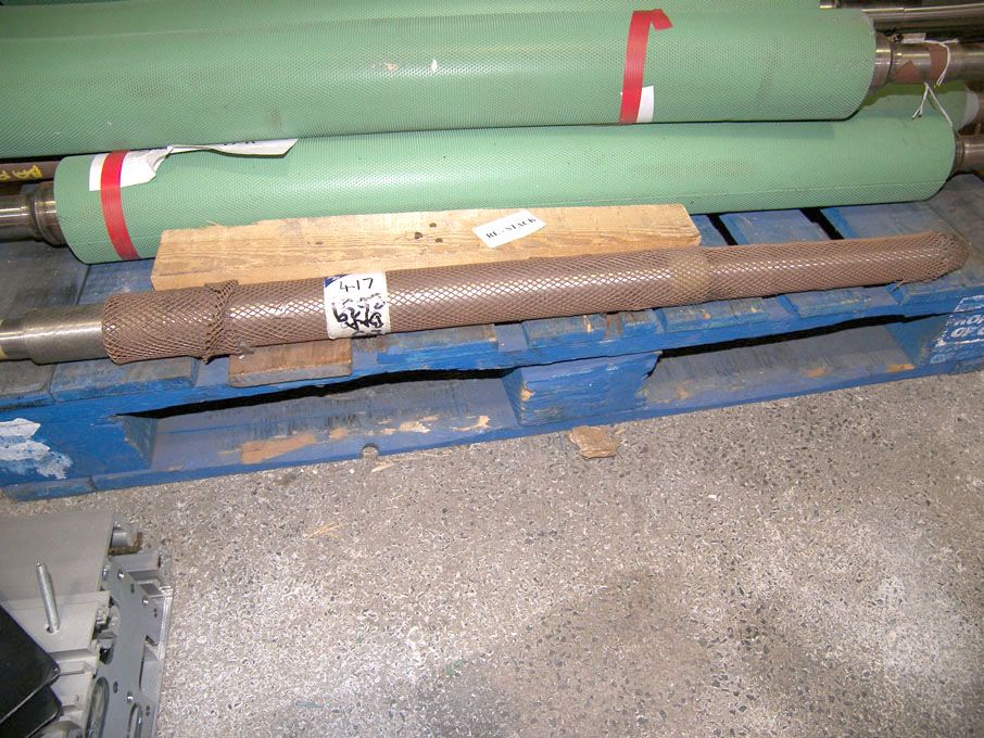 Metal shaft, 920mm long (unused)
