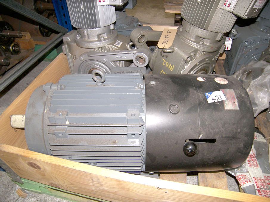 Brook Crompton motor, 15kW, 1460rpm (unused)