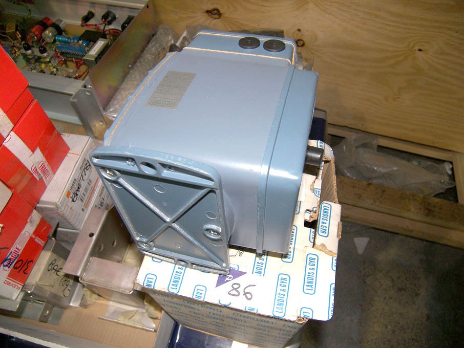 Landis GYR ME8 3111 motor servo (packaged & unused...