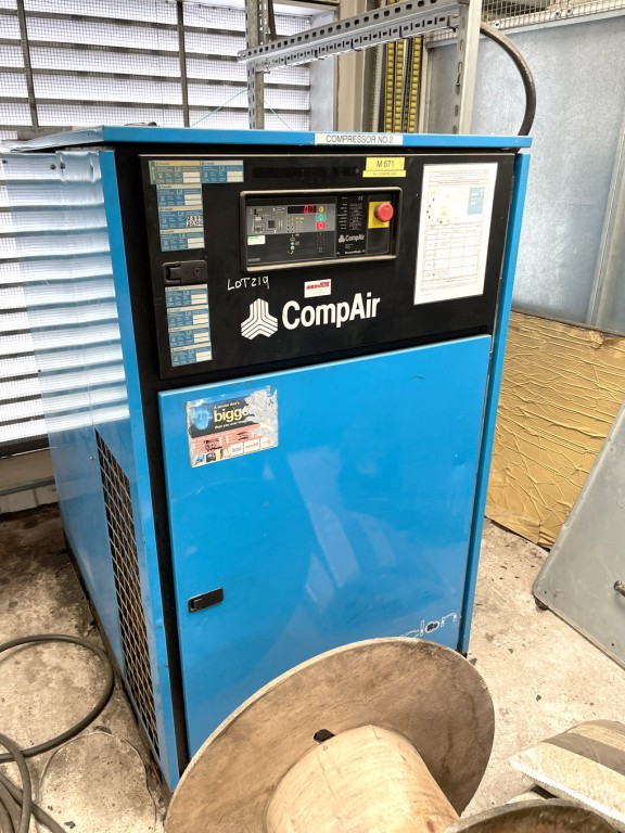 CompAir Cyclon 337 rotary package compressor, 7.5b...
