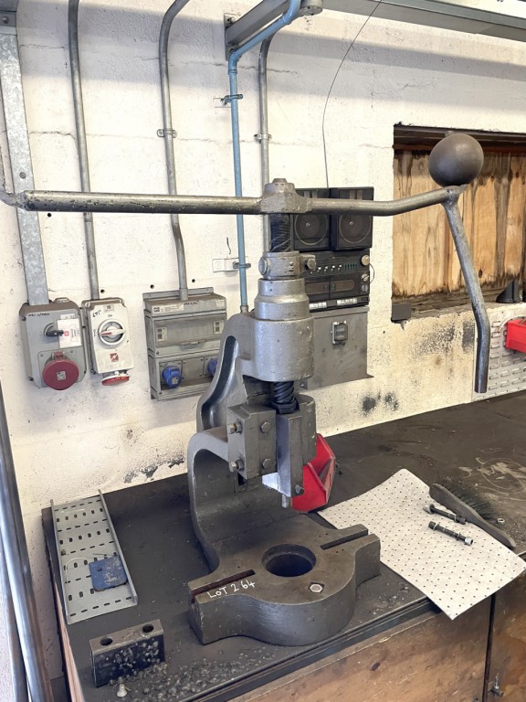 Norton 4DB manual flypress