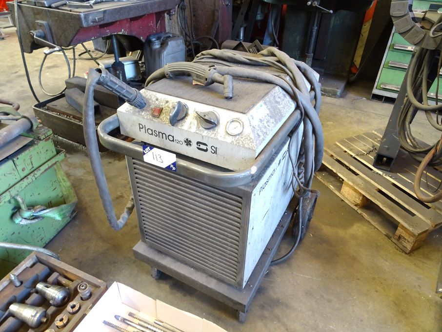 SIP Plasma 120 portable plasma cutter
