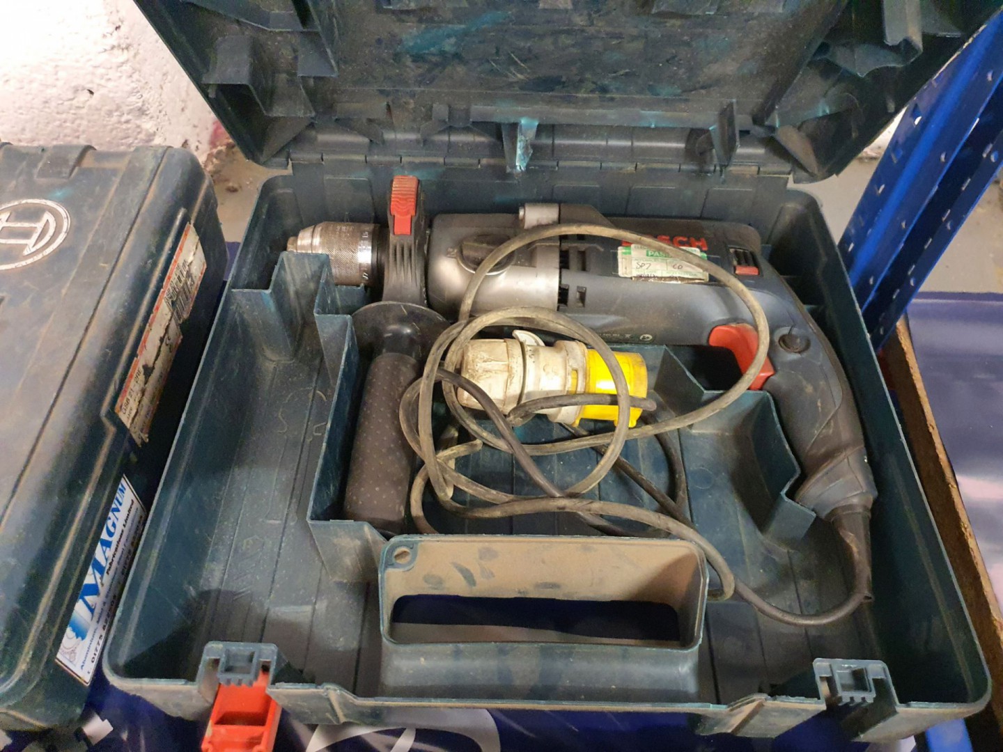 Bosch GSB19-2RE hammer drill, 110v in case