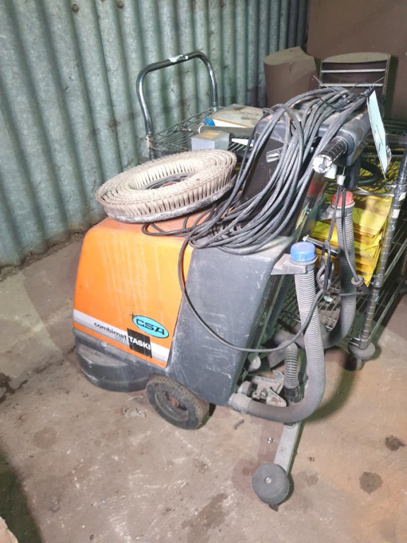 Taski Combimat 500E floor scrubber / dryer, 240v -...