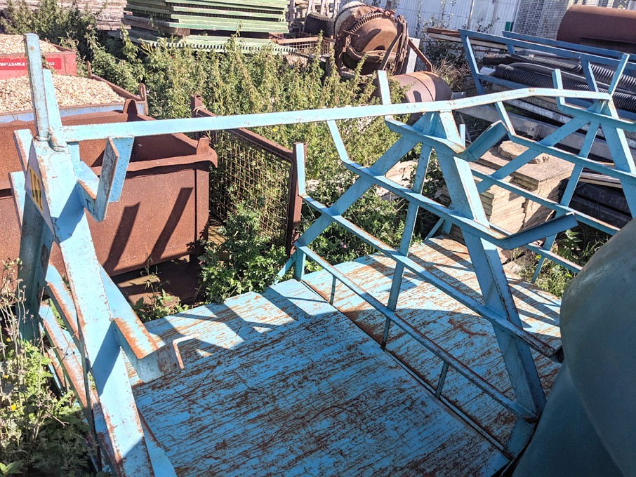 3000x1500mm double sided floor type bar rack - lot...