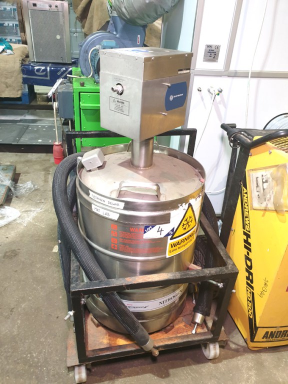 Taylor-Wharton autofill S/S nitrogen tank on mobil...