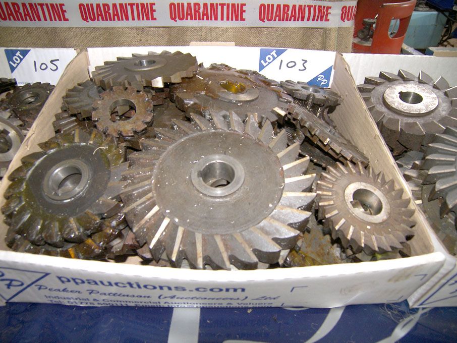 Qty HSS side & face milling cutters to 6" approx -...