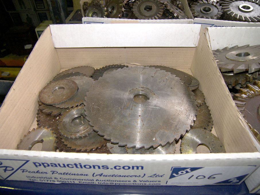 Qty HSS slitting saws to 8" approx - Equipment loc...
