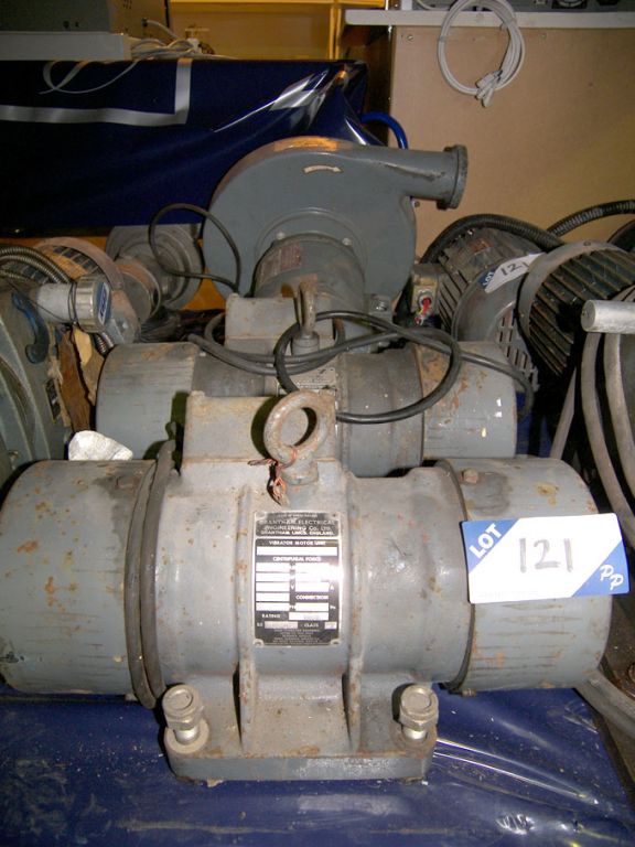 Brook Crompton 2.2kW motor, 2x Grantham 0.5HP moto...