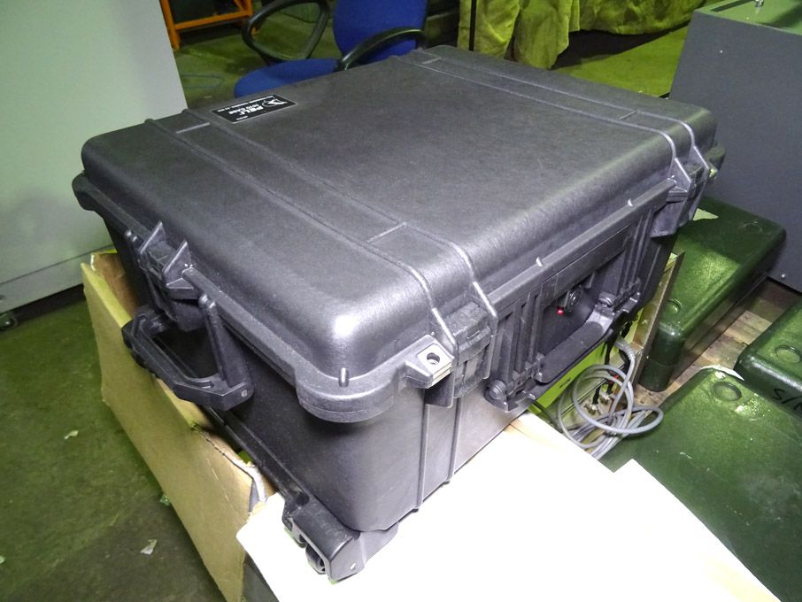 Peli 1610 black protective case - lot located at:...
