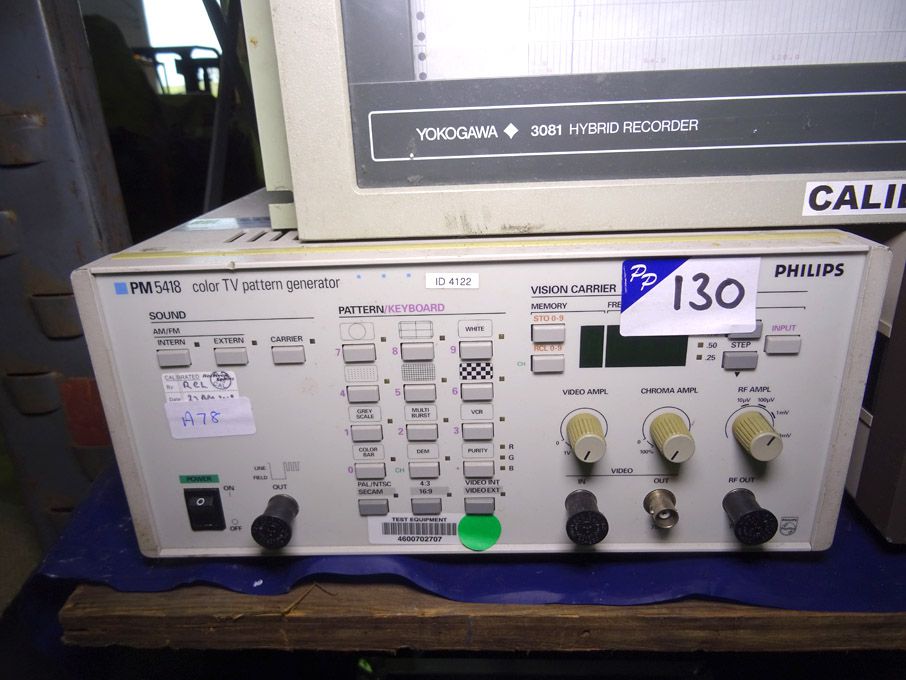 Philips PM5418 colour TV pattern generator - lot l...