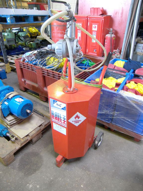 Baelz flammable liquid mobile pump, 25ltr capacity...