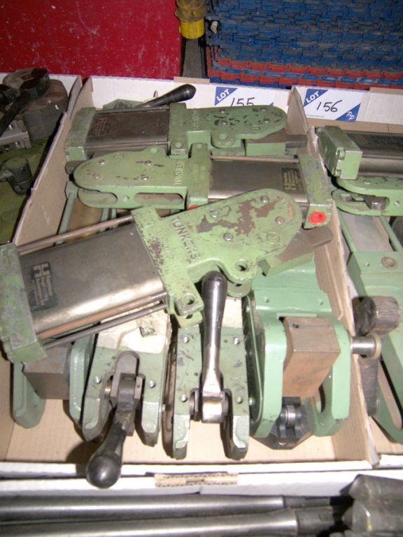 Qty Harcross pneumatic toggle clamps as lotted - E...