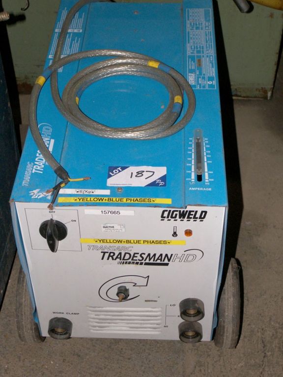 Cigweld Tradesman HD welder, 320A - Equipment loca...