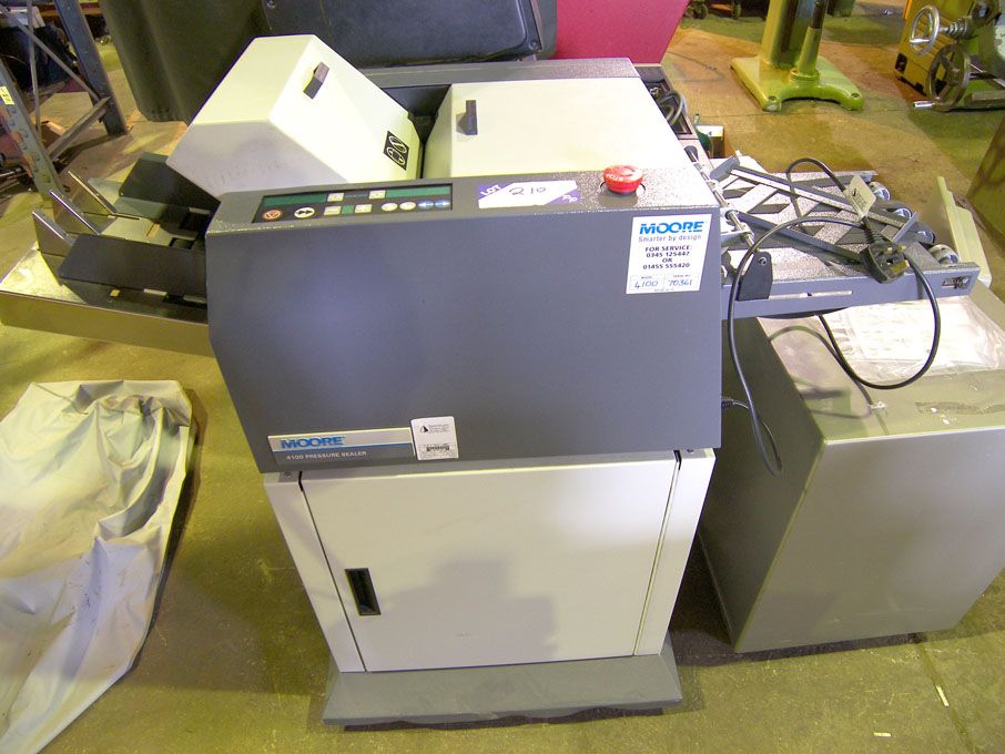 Moore 4100 pressure sealer - Equipment located at:...