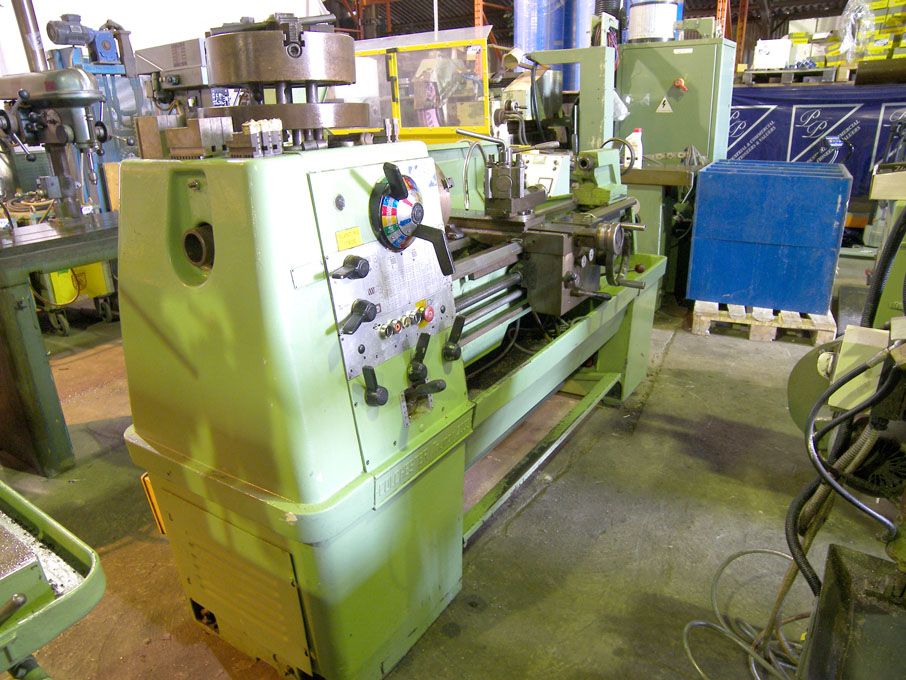 Colchester Triumph 2000 gap bed lathe, 7½" CH x 50...