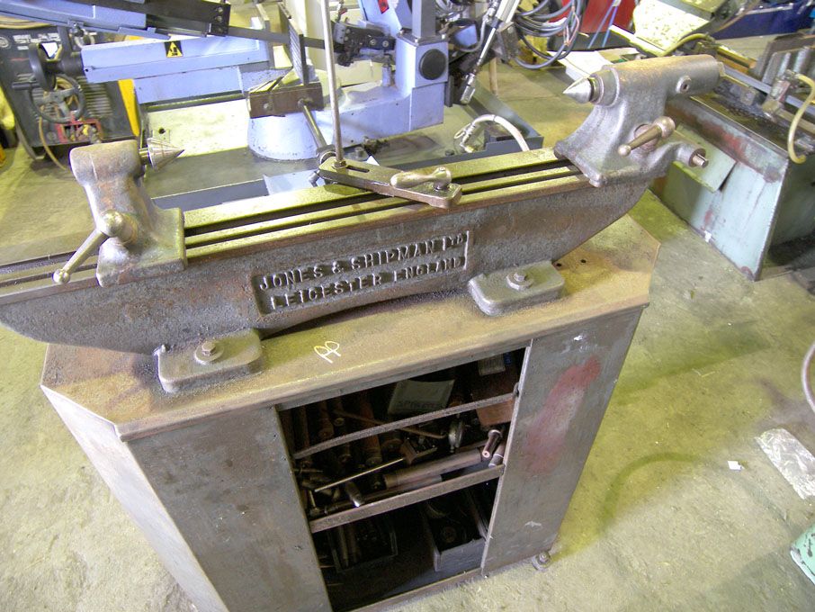 Jones & Shipman 24" bench centres on base...