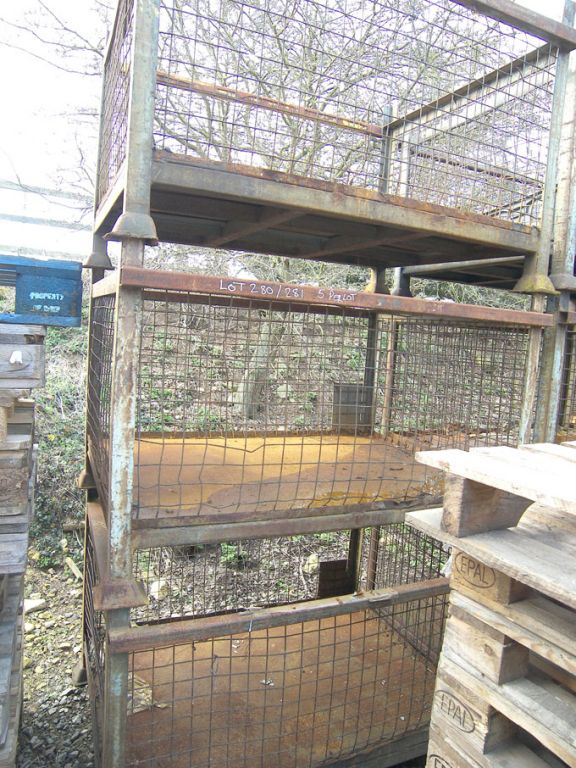 5x wire mesh stackable stillages, 1300x960x600mm a...