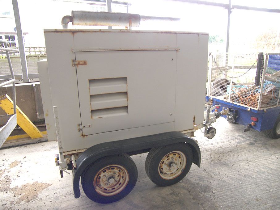 Lister Petter 15kva diesel generator set on towabl...