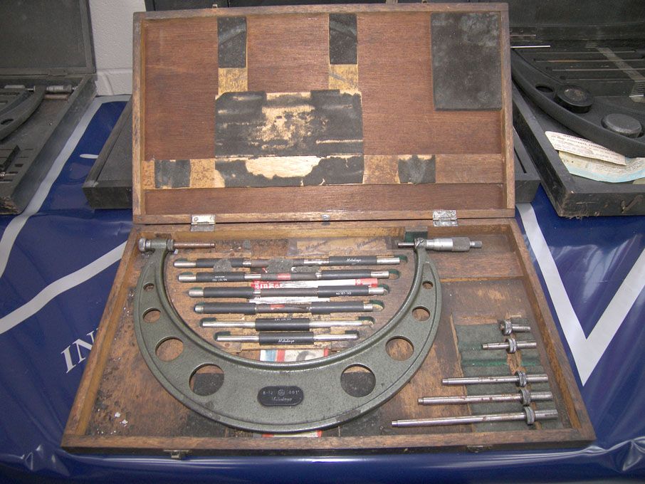 Mitutoyo 6-12" micrometer in wooden case - Equipme...