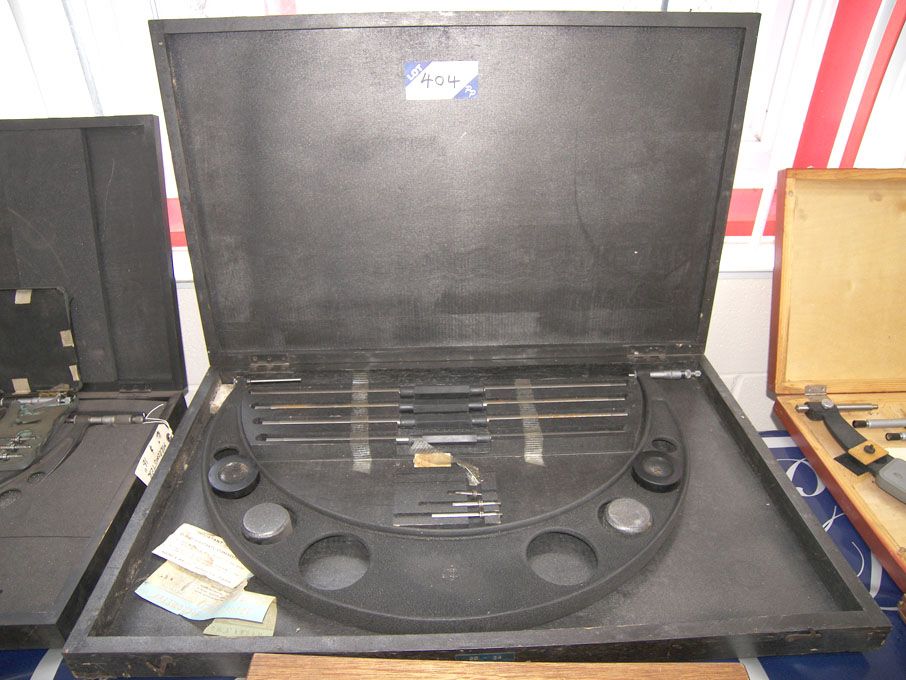 Moore & Wright 20-24" micrometer in wooden case -...