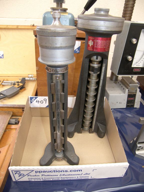 Trident 300mm hommel type height gauge & Acuread 1...
